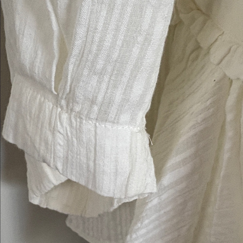 FREE. PEOPLE. Elegant White Ruffled Women's Top size XS - Picture 8 of 10